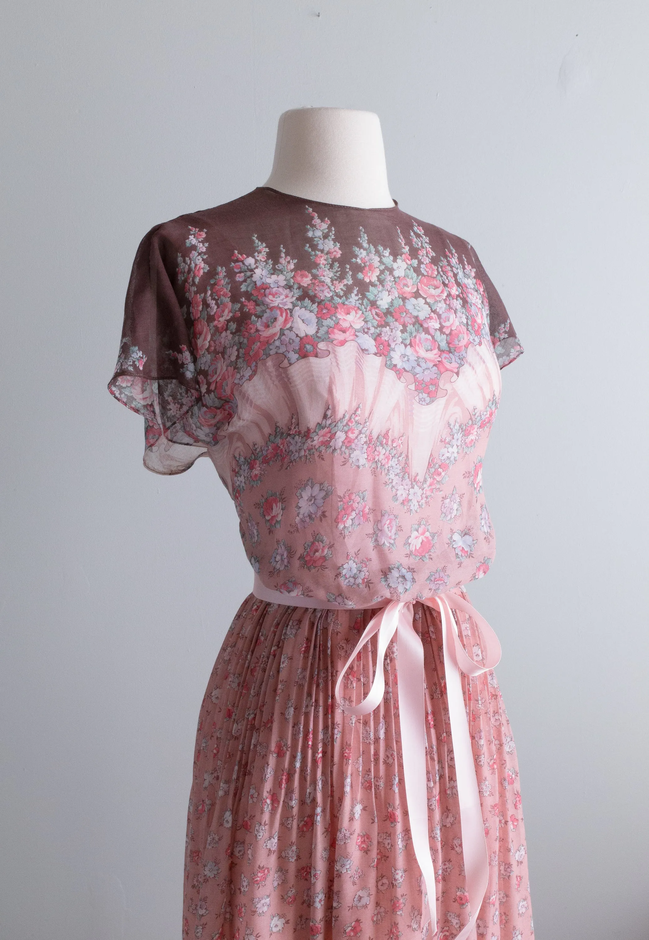 1970's Romantic Cotton Voile Floral Print Gown / XS